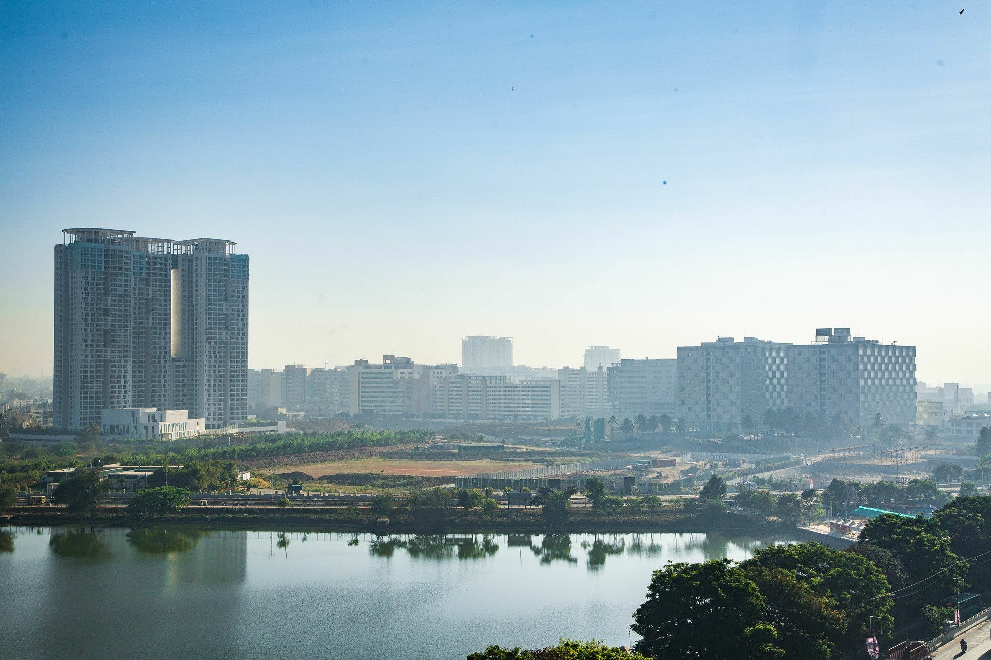 Courtyard By Marriott Bengaluru Hebbal Otel Dış mekan fotoğraf